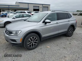 2021 Volkswagen Tiguan SE z VIN 3VV3B7AX8MM058499, wystawiony jako Copart lot #57127595 z przebiegiem 78 141 mil mil oraz Szkoda całkowita • Salvage title. Historia ofert i sprzedaży dostępna na DreamBid. Obrazek 1.