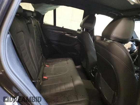 2022 BMW X3 M z VIN 5YM13EC05N9K07773, wystawiony jako Copart lot #37637963 z przebiegiem Nie podano mil oraz . Historia ofert i sprzedaży dostępna na DreamBid. Obrazek 11.