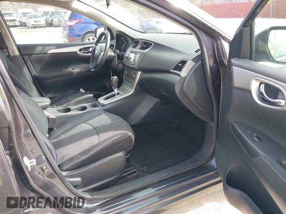 2014 Nissan Sentra S with VIN 3N1AB7AP0EL625689, listed as a IAAI auction lot 41828771 with 152,985 mi miles and . Bid and sale history available at DreamBid. Image 5.