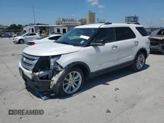 2013 Ford Explorer XLT z VIN 1FM5K7D82DGA91807, wystawiony jako Copart lot #57369645 z przebiegiem 139 962 mil mil oraz Szkoda całkowita • Salvage title. Historia ofert i sprzedaży dostępna na DreamBid. Obrazek 1.