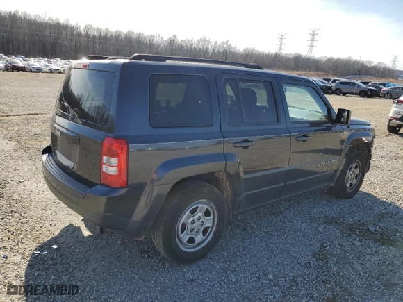 2016 Jeep Patriot Sport with VIN 1C4NJPBB2GD609541, listed as a Copart auction lot 41889275 with 137,337 mi miles and Clean Title. Bid and sale history available at carsss.com. Image 3.