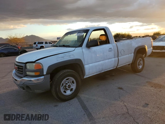 2003 GMC Sierra 1500 with VIN 1GTGC24U73Z132669, listed as a Copart auction lot 79240364 with Not Provided miles and Salvage Title. Bid and sale history available at DreamBid. Image 1.