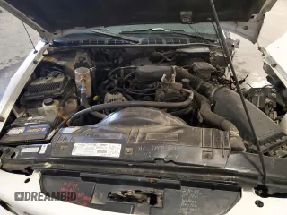 1997 GMC Jimmy SLS z VIN 1GKDT13W8V2548861, wystawiony jako Copart lot #55925445 z przebiegiem 135 549 mil mil oraz Szkody całkowita. Historia ofert i sprzedaży dostępna na DreamBid. Obrazek 12.