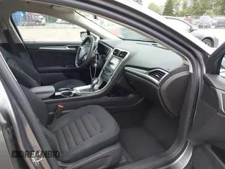 2013 Ford Fusion SE with VIN 3FA6P0HR4DR279604, listed as a IAAI auction lot 42514059 with 137,558 mi miles and . Bid and sale history available at DreamBid. Image 5.