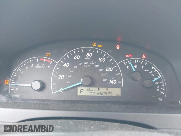 2013 Toyota Camry L with VIN 4T1BF1FK0DU694866, listed as a IAAI auction lot 42096028 with 260,525 mi miles and . Bid and sale history available at DreamBid. Image 7.