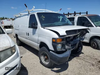 2013 Ford Econoline Cargo Commercial with VIN 1FTNE1EW2DDA49421, listed as a Copart auction lot 52393795 with 207,703 mi miles and Salvage title. Bid and sale history available at DreamBid. Image 4.