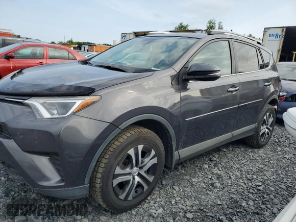 2017 Toyota RAV4 LE с VIN 2T3BFREV2HW670639, выставлен на аукционе Copart как лот 60017335 с пробегом 100 299 миль миль и Списание • Salvage title. История ставок и продаж доступна на DreamBid. Изображение 1.