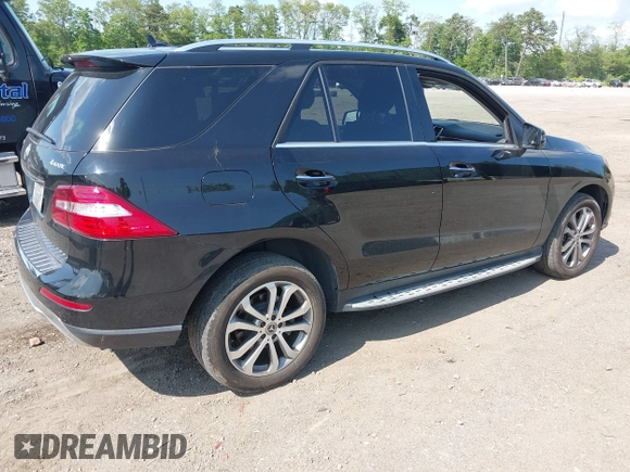 2013 Mercedes-Benz M 350 with VIN 4JGDA5HB1DA111038, listed as a IAAI auction lot 42410566 with 125,136 mi miles and . Bid and sale history available at DreamBid. Image 4.