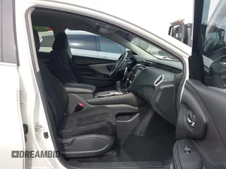 2020 Nissan Murano S with VIN 5N1AZ2AS9LN155848, listed as a IAAI auction lot 42064532 with 60,594 mi miles and . Bid and sale history available at carsss.com. Image 5.
