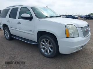 2007 GMC Yukon Denali z VIN 1GKFK63807J246645, wystawiony jako IAAI lot #42290133 z przebiegiem 187 480 mil mil oraz . Historia ofert i sprzedaży dostępna na DreamBid. Obrazek 1.