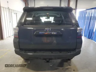 2024 Toyota 4Runner SR5 with VIN JTEMU5JR3R6239600, listed as a Copart auction lot 61255535 with 23,888 mi miles and Clean title. Bid and sale history available at DreamBid. Image 6.