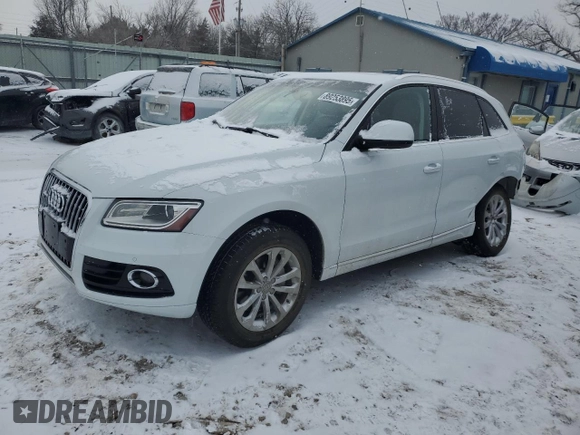 2015 Audi Q5 Premium Plus with VIN WA1LFAFP4FA014132, listed as a Copart auction lot 89253895 with 127,449 mi miles and Salvage Title. Bid and sale history available at carsss.com. Image 1.