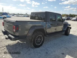 2021 Jeep Gladiator Overland z VIN 1C6HJTFG0ML574762, wystawiony jako Copart lot #54728225 z przebiegiem 32 284 mil mil oraz Szkoda całkowita • Salvage title. Historia ofert i sprzedaży dostępna na DreamBid. Obrazek 3.