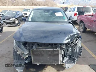 2017 Mazda CX-5 Grand Touring with VIN JM3KFBDL3H0149397, listed as a IAAI auction lot 41085425 with 161,675 mi miles. Bid and sale history available at carsss.com. Image 12.