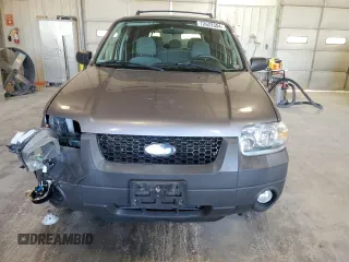 2007 Ford Escape XLT with VIN 1FMYU03Z37KA91342, listed as a Copart auction lot 72622304 with 170,512 mi miles and Salvage Title. Bid and sale history available at carsss.com. Image 5.