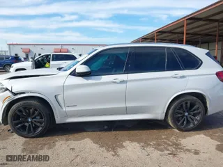 2017 BMW X5 sDrive35i with VIN 5UXKR2C51H0U20555, listed as a IAAI auction lot 41332051 with 192,774 mi miles. Bid and sale history available at carsss.com. Image 14.