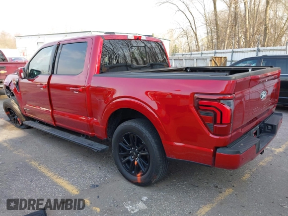 2024 Ford F-150 z VIN 1FTFW7LD0RFA90275, wystawiony jako IAAI lot #42030224 z przebiegiem Nie podano mil oraz . Historia ofert i sprzedaży dostępna na DreamBid. Obrazek 3.