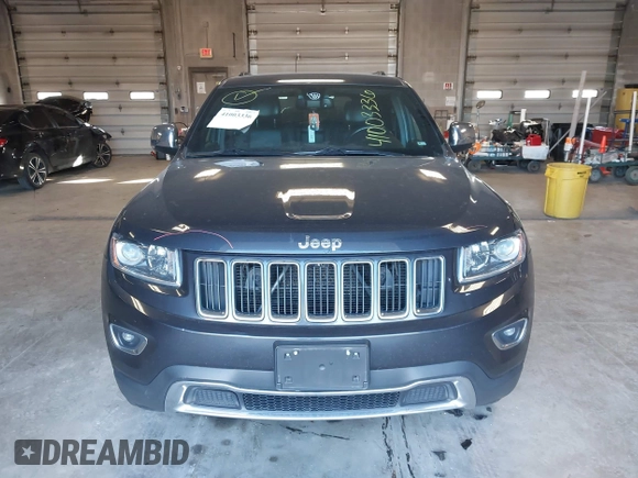 2015 Jeep Grand Cherokee Limited with VIN 1C4RJFBG5FC941811, listed as a IAAI auction lot 41003336 with 137,867 mi miles. Bid and sale history available at carsss.com. Image 12.