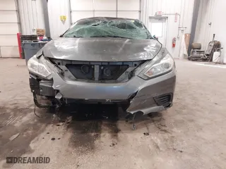2018 Nissan Altima 2.5 SL with VIN 1N4AL3AP6JC118245, listed as a IAAI auction lot 41312751 with 1 mi miles. Bid and sale history available at carsss.com. Image 6.