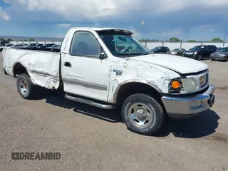 1998 Ford F-150 z VIN 1FTZF18W1WKB05728, wystawiony jako IAAI lot #42467863 z przebiegiem 172 044 mil mil oraz . Historia ofert i sprzedaży dostępna na DreamBid. Obrazek 1.