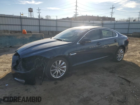 2012 Jaguar XF z VIN SAJWA0FB5CLS58499, wystawiony jako Copart lot #42300995 z przebiegiem 146 214 mil mil oraz Szkoda całkowita • Salvage title. Historia ofert i sprzedaży dostępna na DreamBid. Obrazek 1.