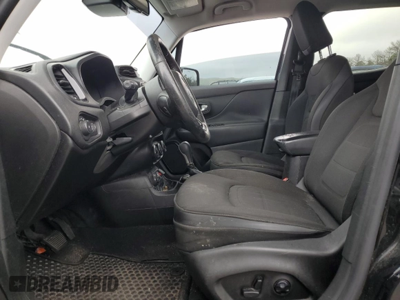 2017 Jeep Renegade Latitude with VIN ZACCJBBB9HPF31577, listed as a Copart auction lot 63588385 with 116,983 mi miles and Salvage title. Bid and sale history available at DreamBid. Image 7.