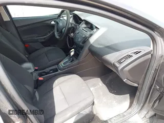 2016 Ford Focus SE with VIN 1FADP3F20GL202777, listed as a IAAI auction lot 42077501 with 116,351 mi miles and . Bid and sale history available at DreamBid. Image 5.