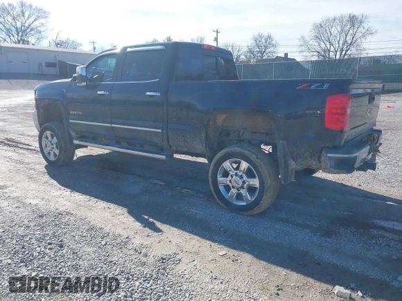 2019 Chevrolet Silverado 2500HD LTZ with VIN 1GC1KTEY4KF185765, listed as a IAAI auction lot 41488686 with 161,727 mi miles. Bid and sale history available at carsss.com. Image 3.