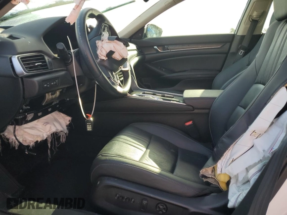 2021 Honda Accord Touring z VIN 1HGCV2F94MA005171, wystawiony jako Copart lot #52407675 z przebiegiem Nie podano mil oraz Nie do naprawy • Non repairable. Historia ofert i sprzedaży dostępna na DreamBid. Obrazek 7.