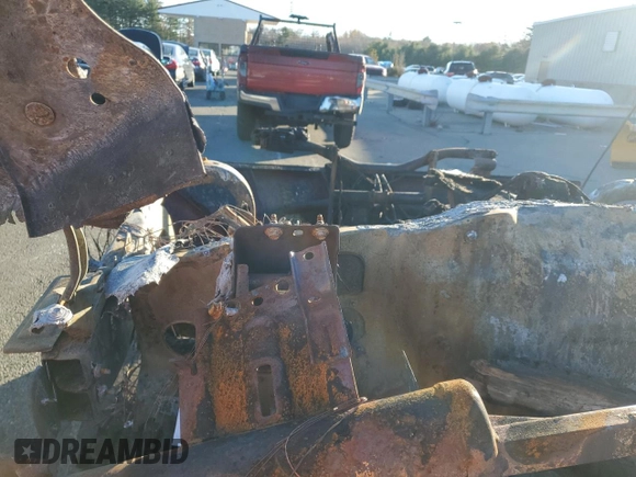 2019 Ford Super Duty F-250 SRW XL with VIN 1FTBF2B66KEF66352, listed as a Copart auction lot 79754334 with 0 mi miles and Salvage Title. Bid and sale history available at carsss.com. Image 9.