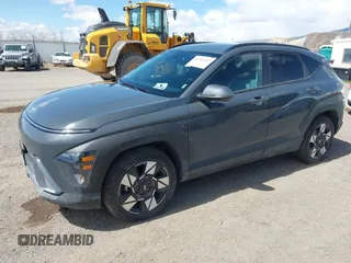 2025 Hyundai Kona SEL with VIN KM8HB3AB7SU205790, listed as a IAAI auction lot 41942642 with 10,684 mi miles. Bid and sale history available at carsss.com. Image 18.