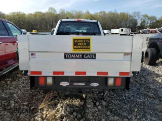 2022 Ford F-250 XL with VIN 1FT7X2B67NEF13442, listed as a Copart auction lot 51285825 with Not Provided miles and Salvage Title. Bid and sale history available at DreamBid. Image 6.