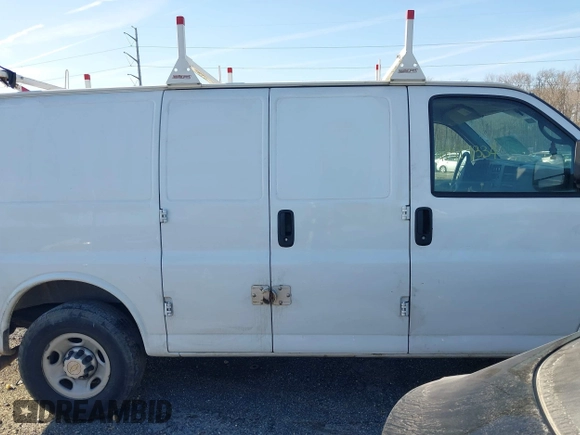 2013 Chevrolet Express Cargo with VIN 1GCZGTBG9D1109295, listed as a IAAI auction lot 41379334 with 91,422 mi miles and . Bid and sale history available at DreamBid. Image 13.