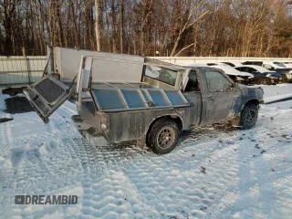 2000 Nissan Frontier XE z VIN 1N6DD21S5YC399092, wystawiony jako Copart lot #89199395 z przebiegiem 170 742 mil mil oraz Czysty tytuł • Clean title. Historia ofert i sprzedaży dostępna na DreamBid. Obrazek 3.