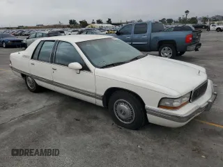 1993 Buick Roadmaster with VIN 1G4BN5377PR412501, listed as a Copart auction lot 55897325 with 76,408 mi miles and Clean Title. Bid and sale history available at DreamBid. Image 4.
