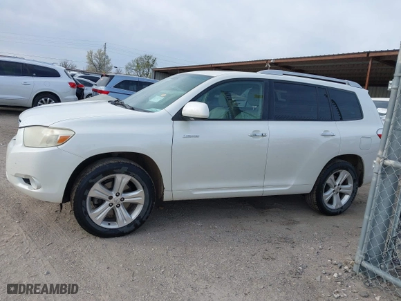 2008 Toyota Highlander Limited with VIN JTEES42A882102218, listed as a IAAI auction lot 41854197 with 283,853 mi miles. Bid and sale history available at carsss.com. Image 15.