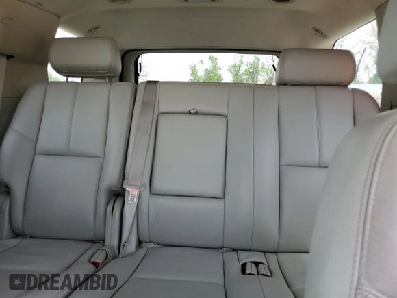 2009 Chevrolet Tahoe 2LT z VIN 1GNFK23019R104413, wystawiony jako Copart lot #54004125 z przebiegiem 119 544 mil mil oraz Szkoda całkowita • Salvage title. Historia ofert i sprzedaży dostępna na DreamBid. Obrazek 10.