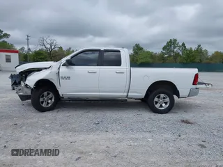 2018 Ram 1500 SLT z VIN 1C6RR6GG7JS303941, wystawiony jako IAAI lot #41942236 z przebiegiem 142 098 mil mil oraz . Historia ofert i sprzedaży dostępna na DreamBid. Obrazek 15.