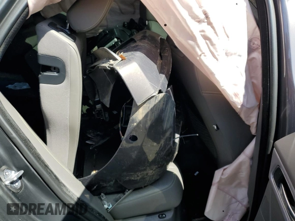 2017 Jaguar F-Pace 35t R-Sport with VIN SADCL2BV2HA096636, listed as a Copart auction lot 60959695 with Not provided miles and Non repairable. Bid and sale history available at DreamBid. Image 11.