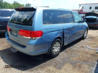 2010 Honda Odyssey LX с VIN 5FNRL3H29AB099622, выставлен на аукционе IAAI как лот 42593875 с пробегом 97 133 миль миль и . История ставок и продаж доступна на DreamBid. Изображение 4.