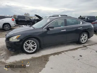 2013 Nissan Maxima S with VIN 1N4AA5AP8DC809881, listed as a Copart auction lot 61376855 with 119,700 mi miles and Salvage title. Bid and sale history available at DreamBid. Image 1.