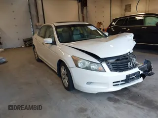 2008 Honda Accord EX-L z VIN 1HGCP36878A086812, wystawiony jako IAAI lot #41597783 z przebiegiem 171 551 mil mil oraz . Historia ofert i sprzedaży dostępna na DreamBid. Obrazek 1.