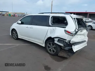 2019 Toyota Sienna SE with VIN 5TDXZ3DC0KS990321, listed as a IAAI auction lot 42281891 with 63,029 mi miles and . Bid and sale history available at DreamBid. Image 3.