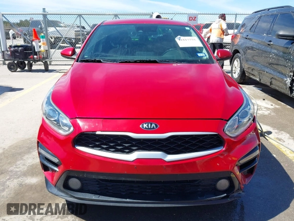 2021 Kia Forte LXS z VIN 3KPF24AD9ME330665, wystawiony jako IAAI lot #41817755 z przebiegiem 93 215 mil mil oraz . Historia ofert i sprzedaży dostępna na DreamBid. Obrazek 12.