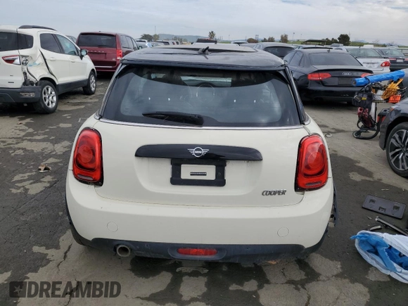 2020 MINI Hardtop Cooper with VIN WMWXR3C03L2M73723, listed as a Copart auction lot 45218215 with 67,807 mi miles and Salvage title. Bid and sale history available at DreamBid. Image 6.