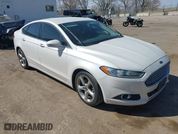 2015 Ford Fusion SE with VIN 3FA6P0H70FR169716, listed as a IAAI auction lot 41920902 with 288,875 mi miles. Bid and sale history available at carsss.com. Image 1.
