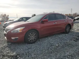 2015 Nissan Altima 2.5 with VIN 1N4AL3AP2FC242584, listed as a Copart auction lot 82321514 with 146,700 mi miles and Salvage Title. Bid and sale history available at carsss.com. Image 1.
