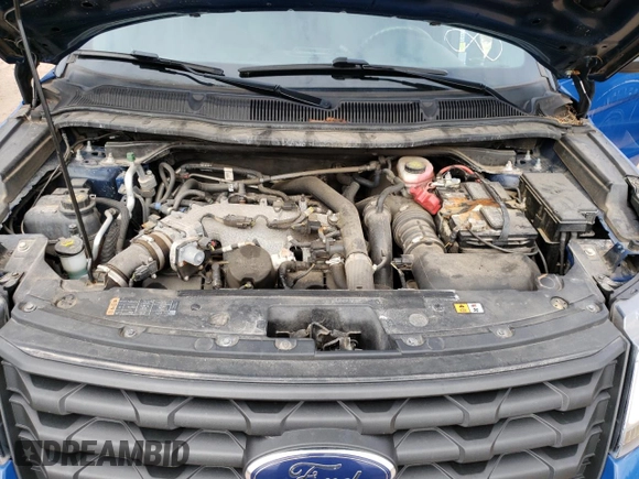 2019 Ford Police Interceptor Utility z VIN 1FM5K8AT5KGB15724, wystawiony jako Copart lot #55945185 z przebiegiem 108 429 mil mil oraz Tytuł czysty. Historia ofert i sprzedaży dostępna na DreamBid. Obrazek 12.