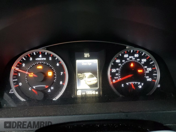 2015 Toyota Camry XLE with VIN 4T1BF1FK0FU068995, listed as a Copart auction lot 42503345 with 189,846 mi miles and Salvage Title. Bid and sale history available at DreamBid. Image 9.