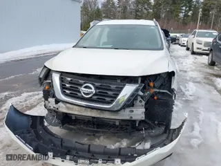 2018 Nissan Pathfinder S with VIN 5N1DR2MM6JC603823, listed as a IAAI auction lot 41656175 with 89,572 mi miles. Bid and sale history available at carsss.com. Image 13.